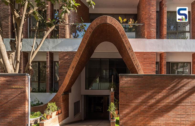 Parabolic Arched Brick Entrance Underscores This Ancestral Property in Bangalore | Purple Ink Studio