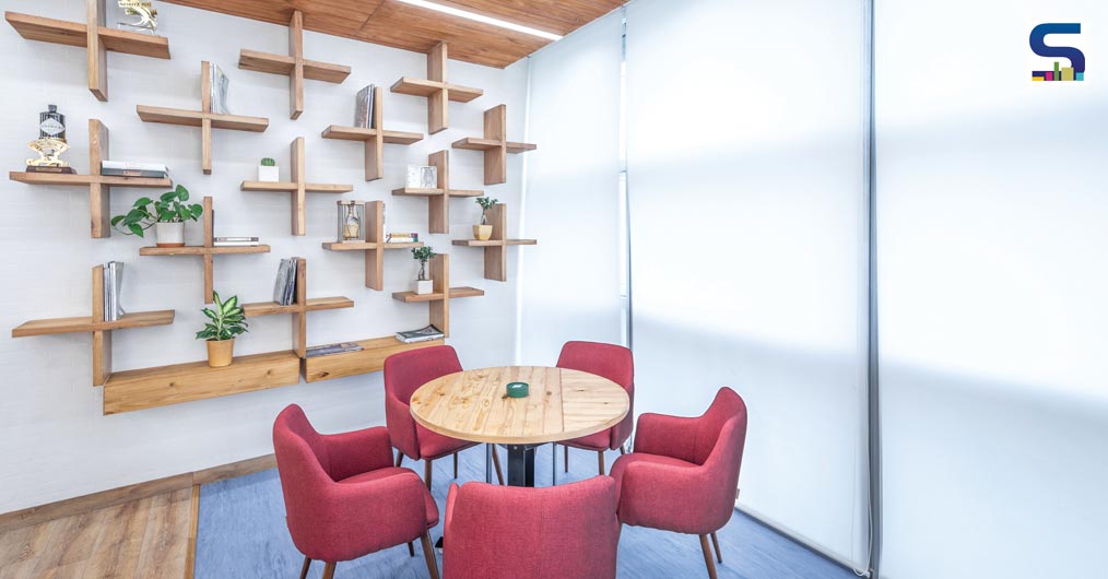 AN OFFICE DEVOTED TO IDEATION & CONVERSATION SPACE