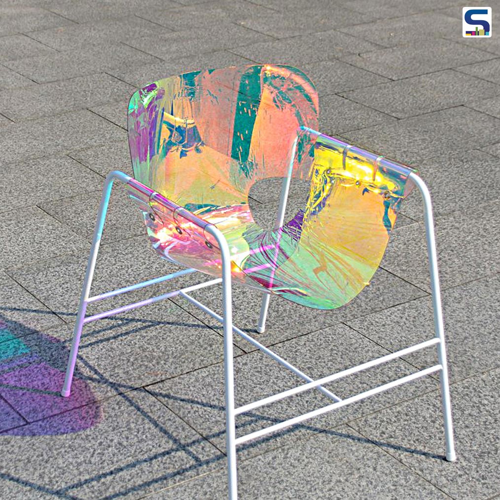 A mesmerizing piece of furniture- ‘The Light Chair’- from Industrial designer Taehwan Kim is an epitome of Iridescence.