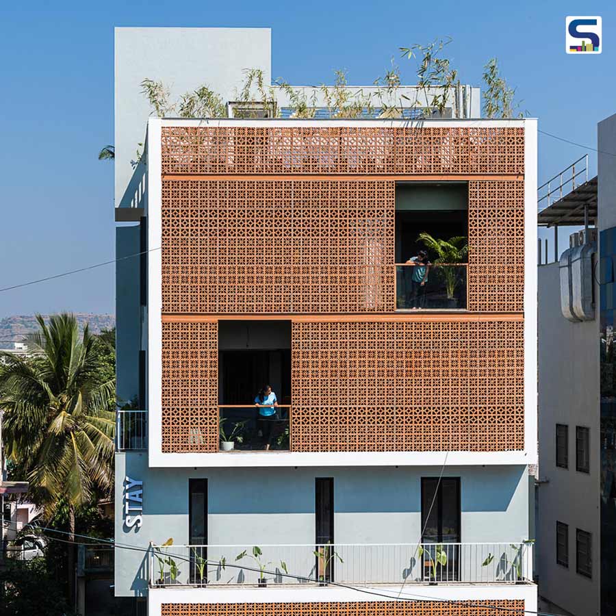 Impressive Terracotta Jaali Screen Acts As Passive Cooling Device For The Lattice House | Maharashtra | The Design Alley