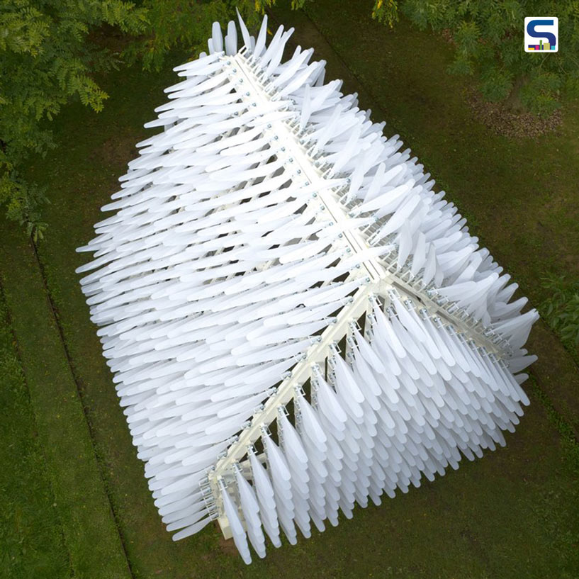 1100 Kinetic Polycarbonate Shingles Allow Shiver House To Transform As Per The Surrounding Nature | NEON | France