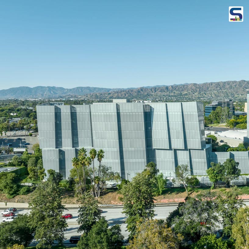 Gehry Partners Inspired by Icebergs and Hollywood To Create Warner Bros Building | Burbank, California